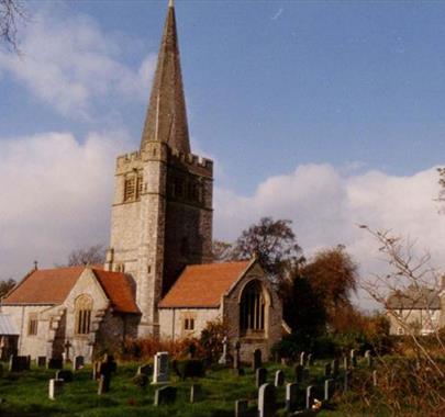 St. Peter's Church, Field Broughton