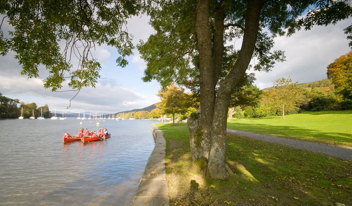 Walking paths at Fell Foot in Newby Bridge, Lake District