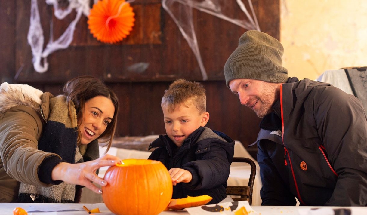 Halloween Pumpkin Carving