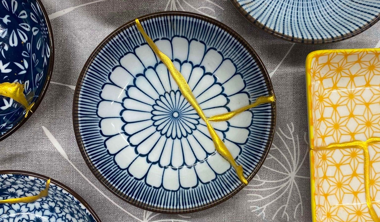 Kintsugi and Gilding Workshops at the ECHO Festival in Lanercost Cumbria. Kintsugi for Beginners.