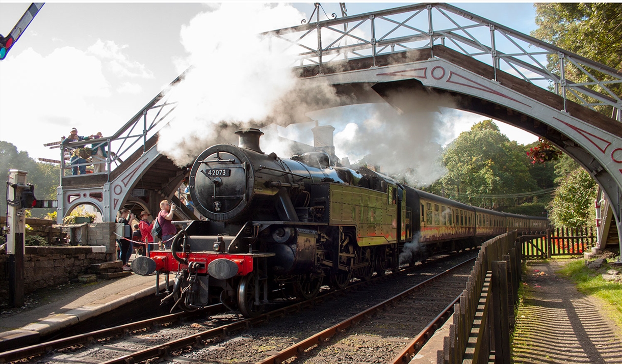 Lakeside & Haverthwaite Railway - Lakeside Pier - Visit Lake District