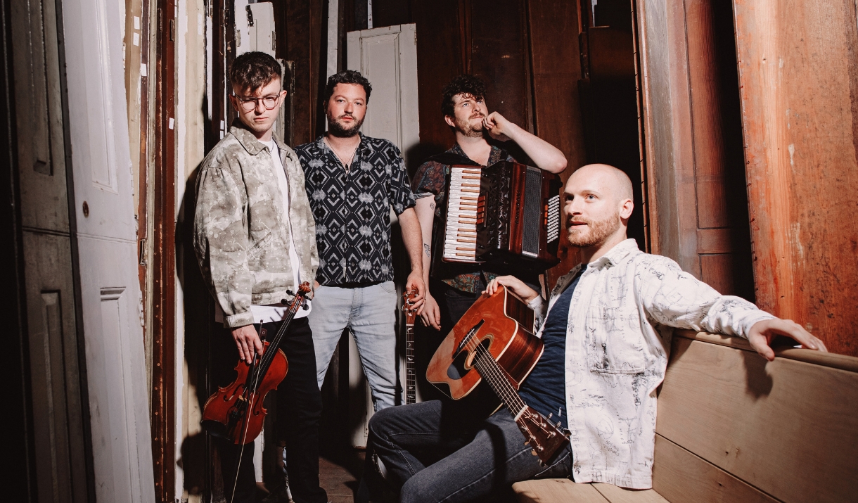 Photo of the band Dallahan