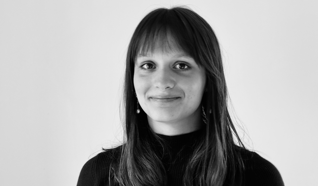 Black and White photo of Isabella Briggs