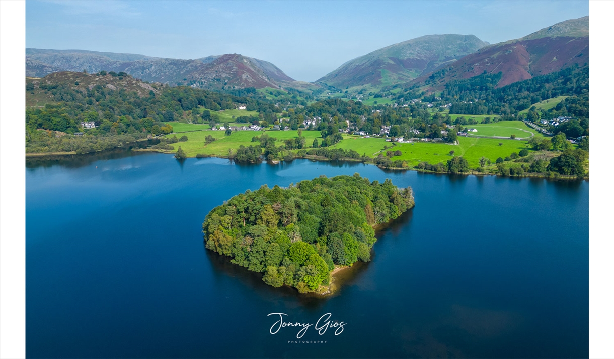 Photo overlooking Grasmere by Jonny Gios Photography