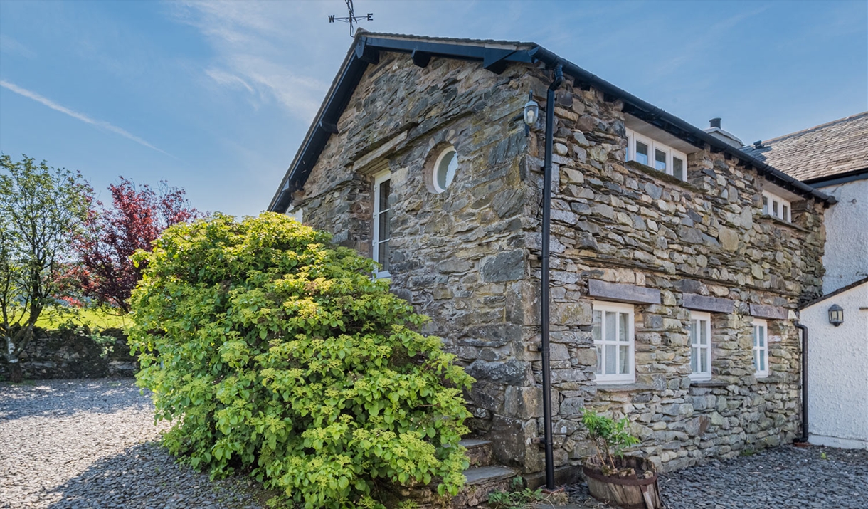 Exterior of Lands End Cottage in the Lake District, Cumbria