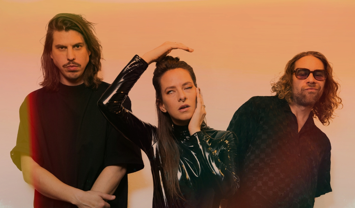 Dutch / New Zealand band MY BABY