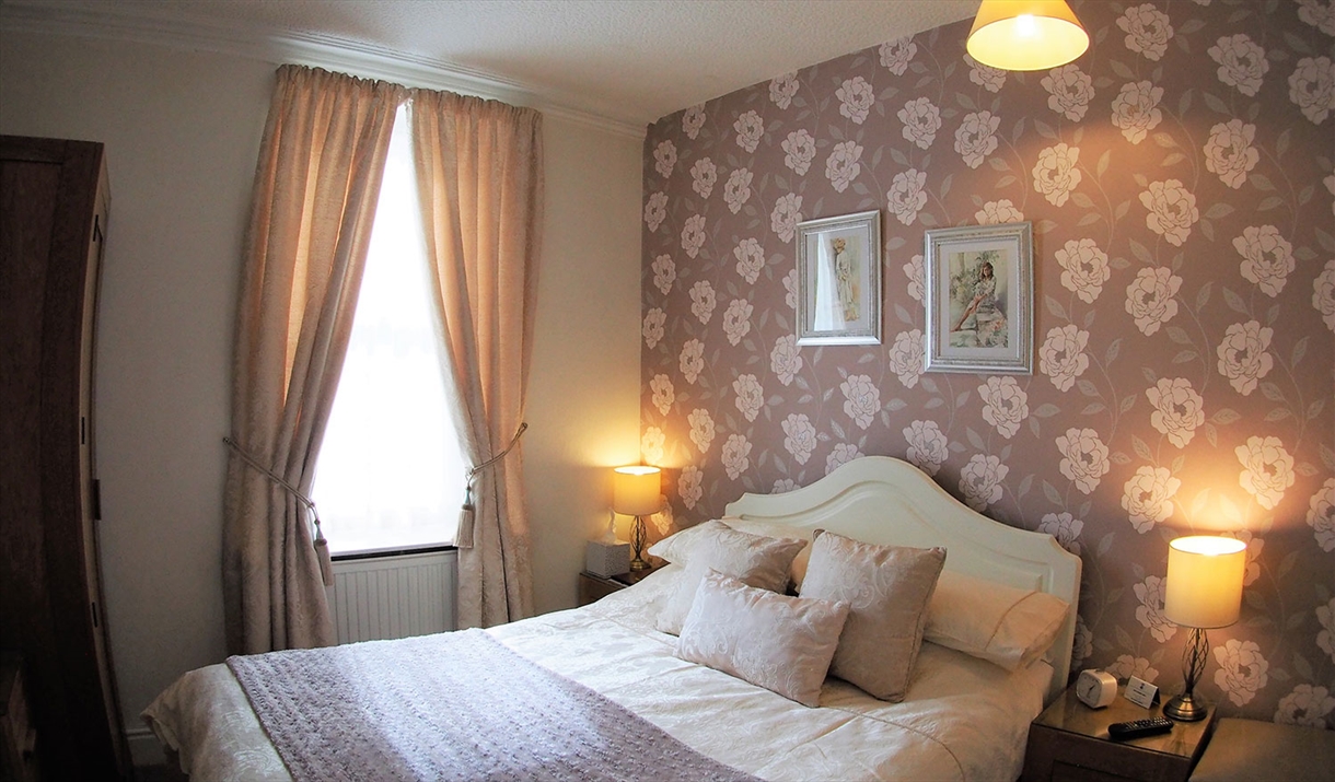 Double Bedroom at Lindisfarne House in Keswick, Lake District