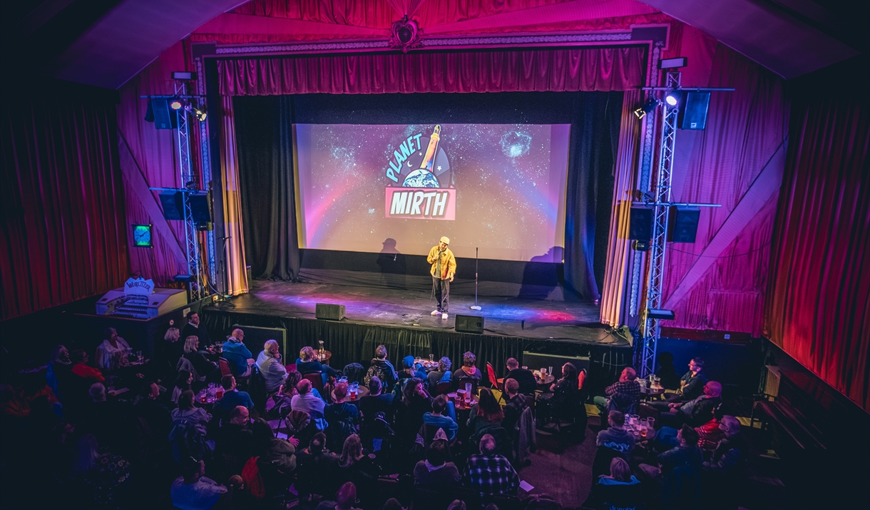 Sellout audience at Planet Mirth Comedy