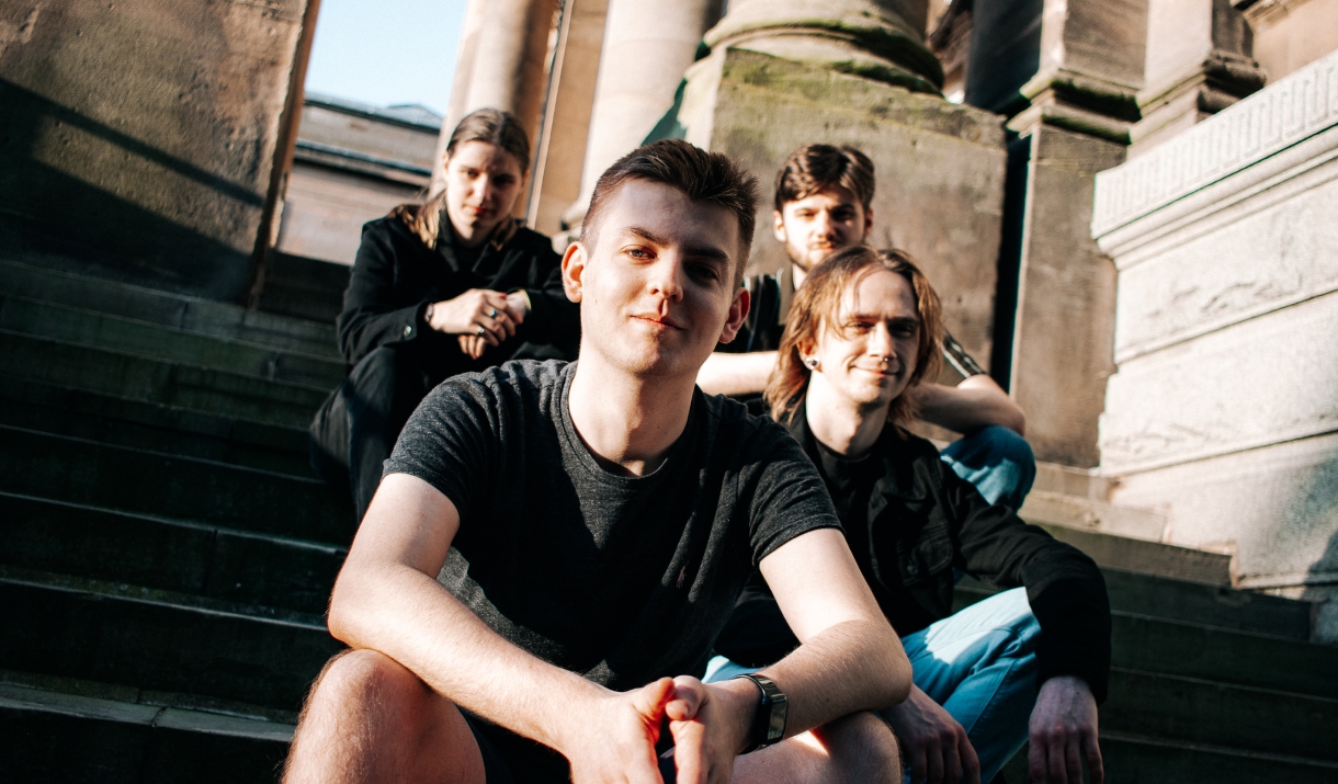 Sam Millne and his band the Virants