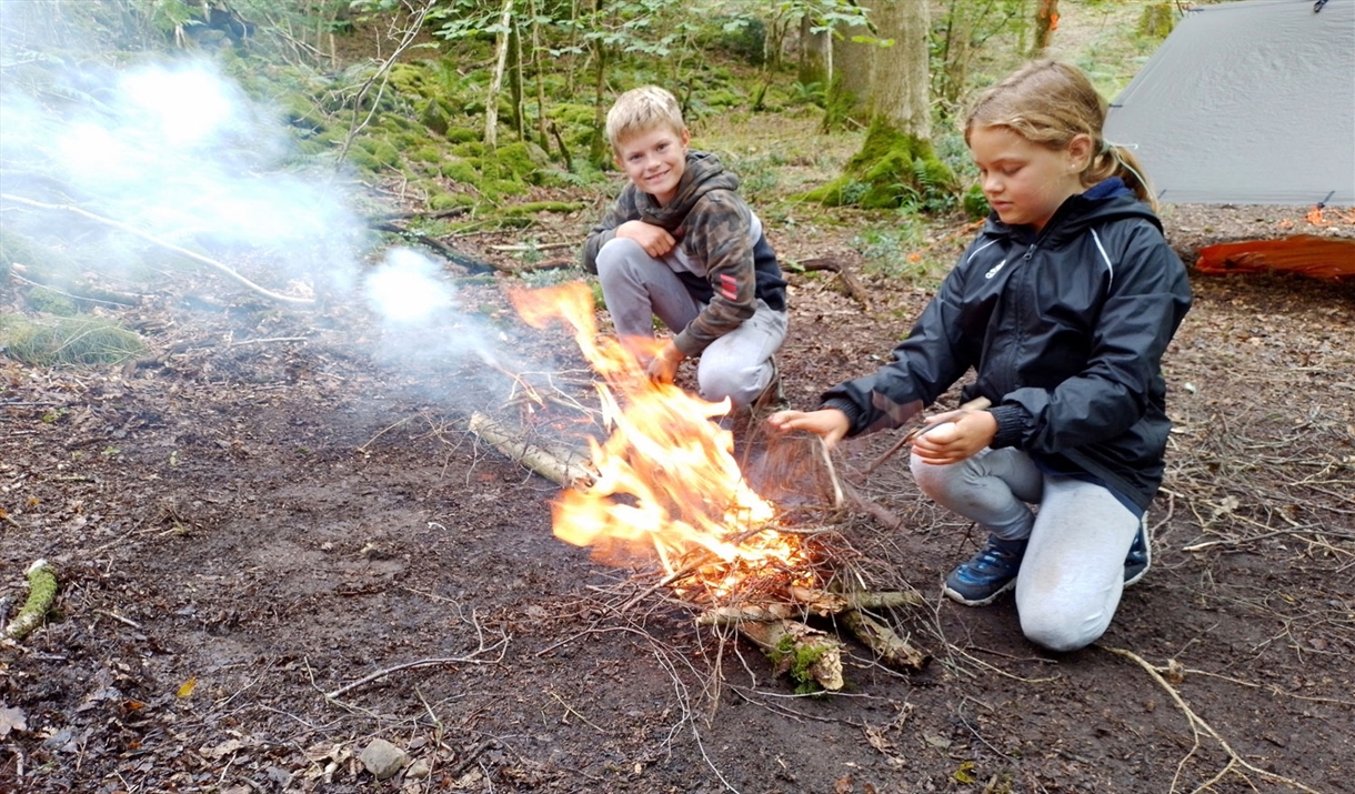 Learn to Make and Safely Manage Fire with Green Man Survival