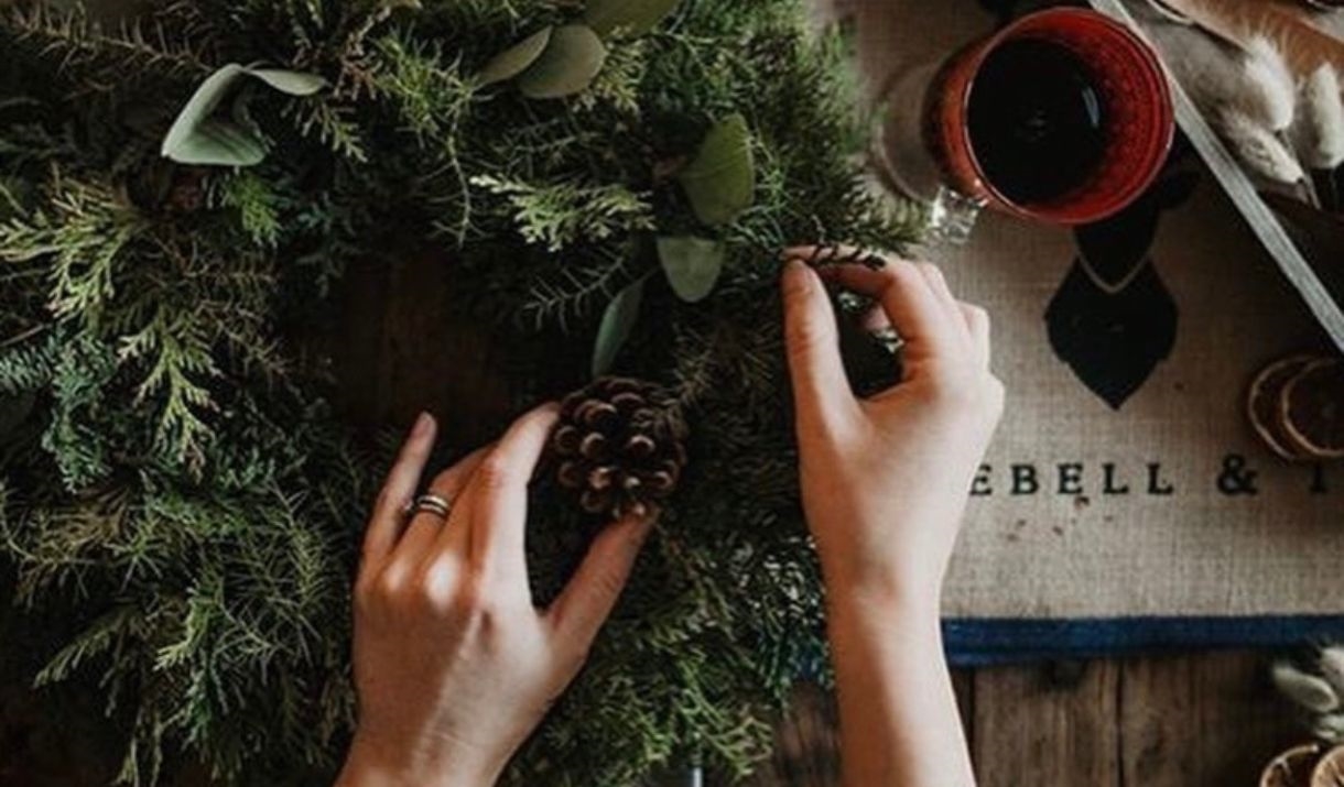 Christmas Wreath Workshop Station