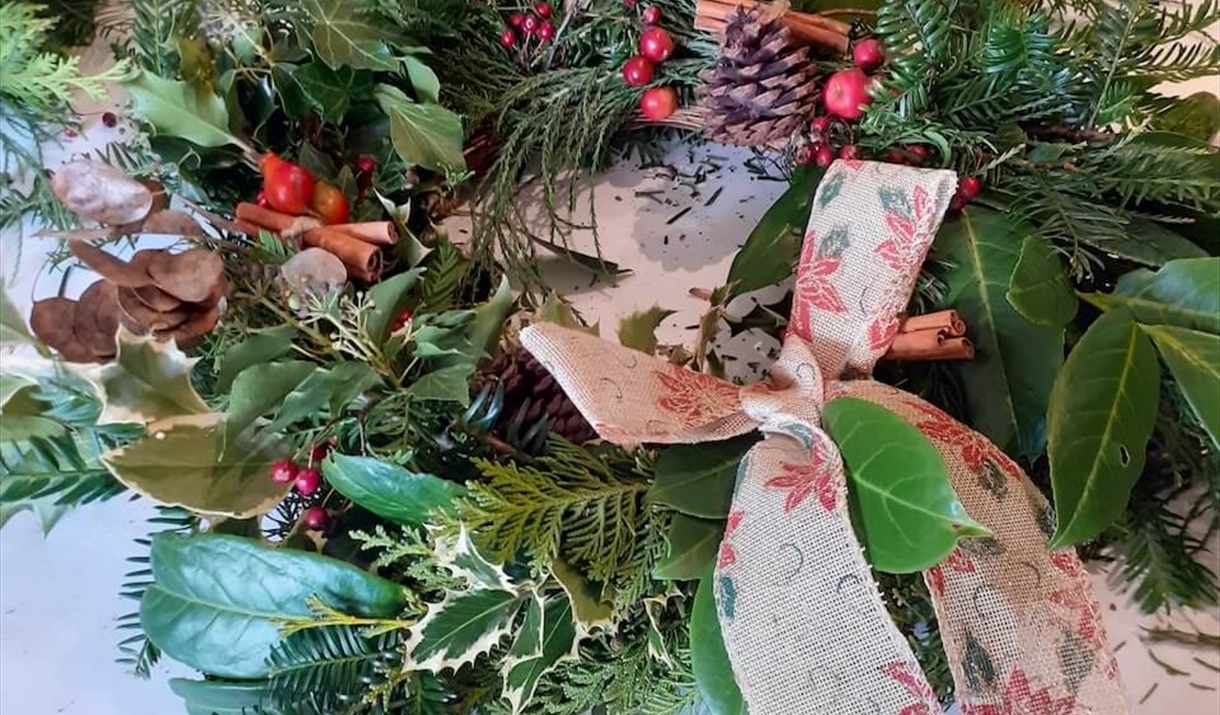 Rose Castle Christmas Wreath Making & Festive Feast