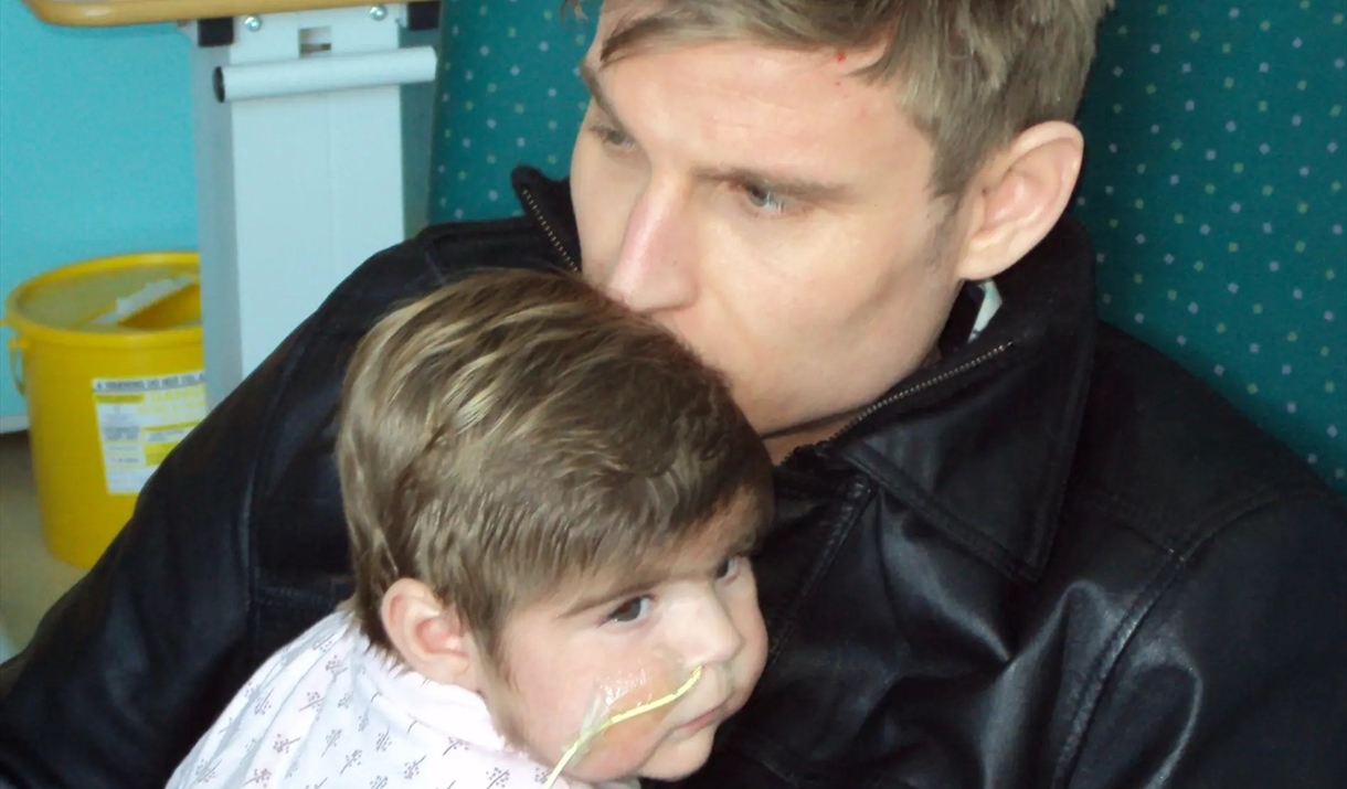 Promotional photo of Scott Bennett