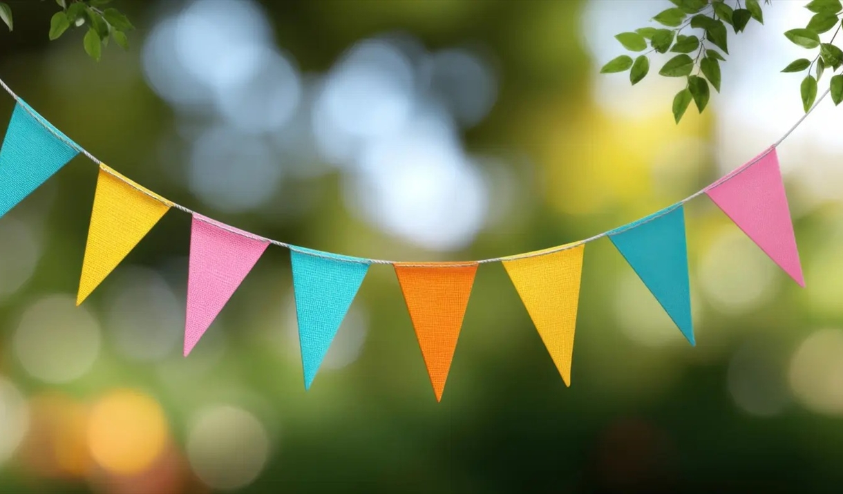 SumArt To Do - Summer Bunting
