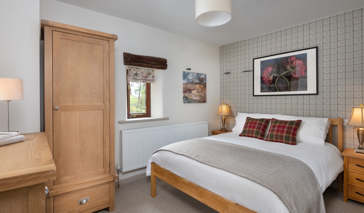 Double bedroom at Rigg Barn at Fornside Farm Cottages in St Johns-in-the-Vale, Lake District © Jo Crompton Photography