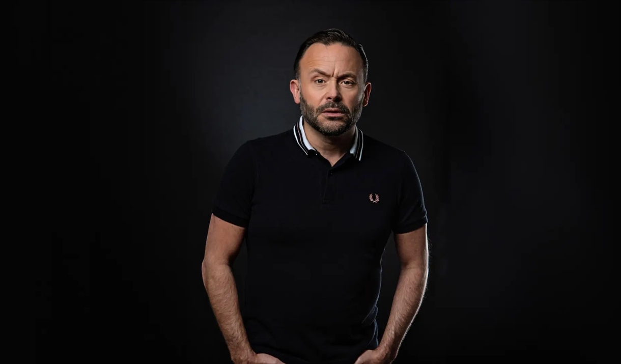 Photo of Geoff Norcott, promoting a show at Rosehill Theatre in Whitehaven, Cumbria