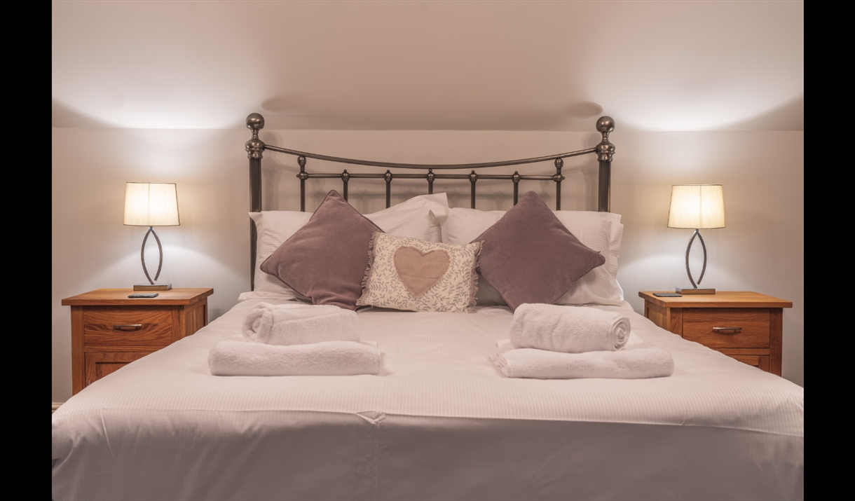 King room at Catbells Cottage at The Lingholm Estate near Portinscale, Lake District