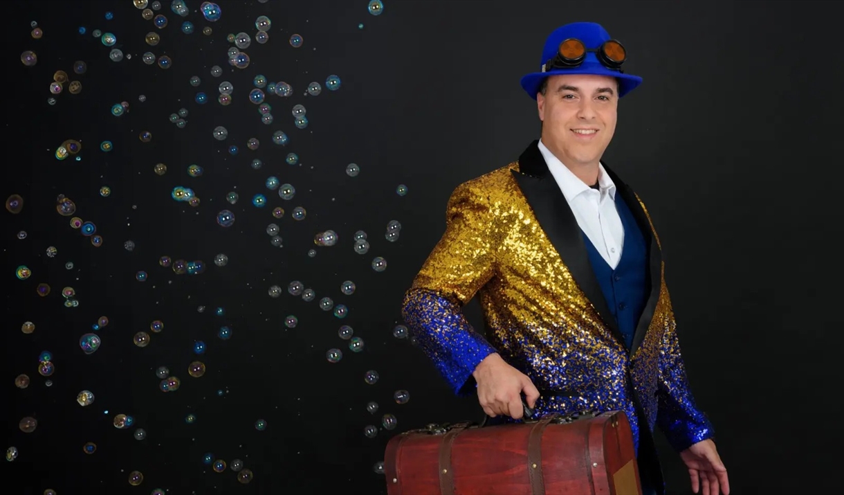 Promotional photo for The Bubble Show 2: More Bubbles!