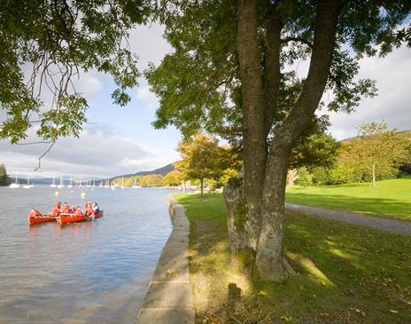 Walking paths at Fell Foot in Newby Bridge, Lake District