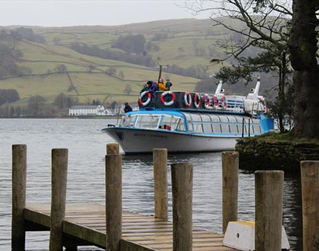 Windermere Lake Cruises, Wray Castle
