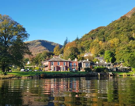 Exterior Lake View of Glenridding Manor House in Ullswater, Lake District