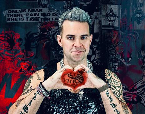 Tony as Robbie Williams