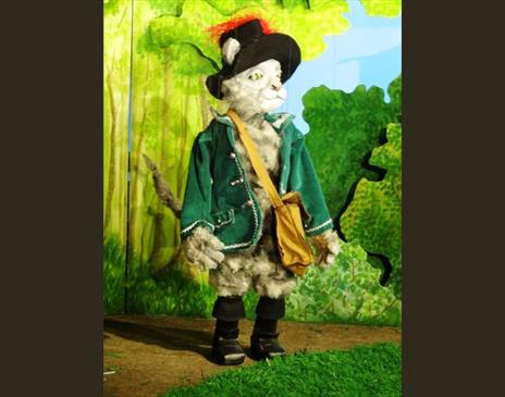 A still of Puss in Boots from the puppet show Puss in Boots