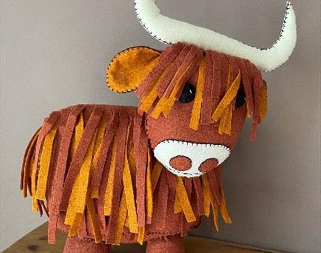 'Airy Angus Felt Creature Workshop