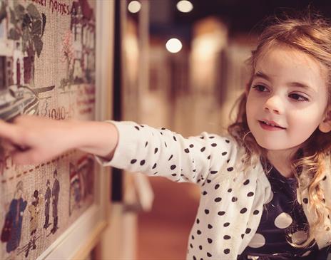 Quaker Tapestry Museum, Kendal