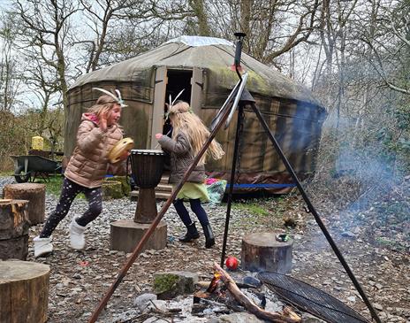 Woodland Activities - Full Circle Experiences