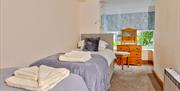 Twin room - Apartment 8 - Howgills Apartments