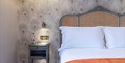 Bedroom decor at Heather Glen Country House in Ainstable, Cumbria © Al Topping 2024