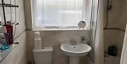Bathroom with shower in Self Catering Cottage in Cockermouth, Cumbria