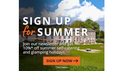 Graphic promoting the Sign Up for Summer offer at Waterfoot Park