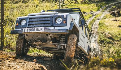 4x4 Off-Road Driving (1 hour), Land Rover Defender with Graythwaite Adventure

