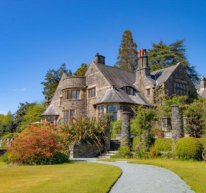 Exterior and Drive at Cragwood Country House Hotel in Ecclerigg, Lake District