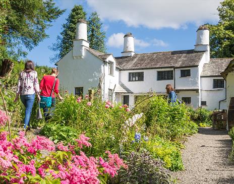 Exterior and gardens at Townend in Troutbeck, Windermere, Lake District