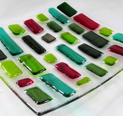 Make a Fused Glass Bowl with Roxanne Denny