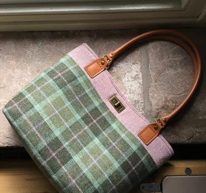 The Walton Tote ~ Two day Bag Making Workshops with Emma of 'Hole House Bags'