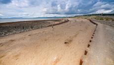 Llandanwg Beach