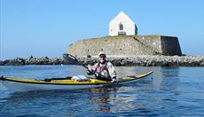Sea Môr Kayaking St Cwyfan