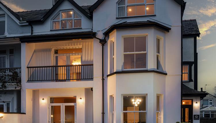 Camilla House lon sarn bach abersoch exteriorat dusk