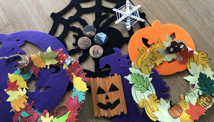 Halloween Crafts / Crefftau Calan Gaeaf