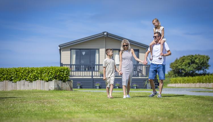 Morfa Lodge Holiday Park - Thornleys