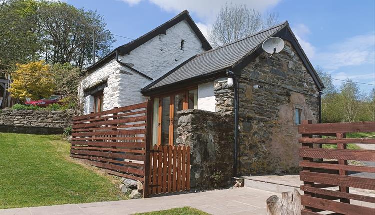 Rhyd y Geifr Cottages