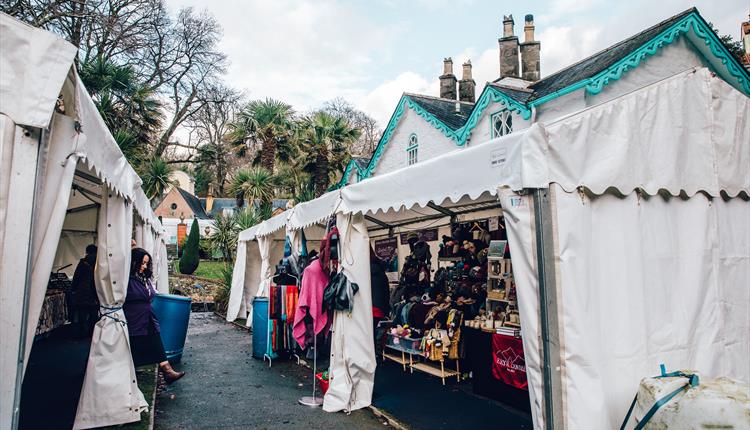 Fair Nadolig Portmeirion Christmas fair