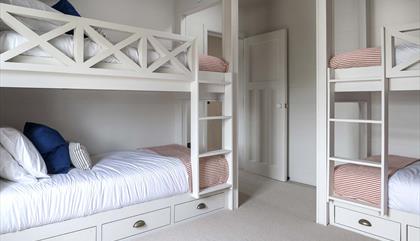 Camilla House lon sarn bach abersoch room 5