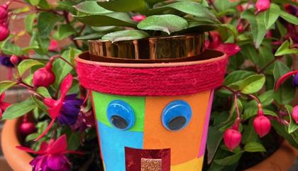 Crafts with Juliet
