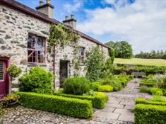 Plas Cadnant Cottages exterior