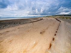 Llandanwg Beach